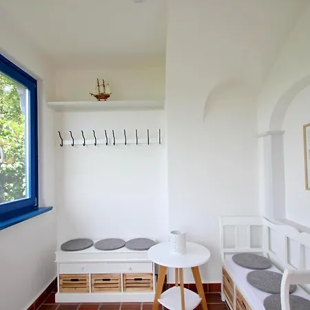 Maerchenhafte In Idyllischer Lage Und Mit Meerblick - Hermine Casa de Férias Altefähr