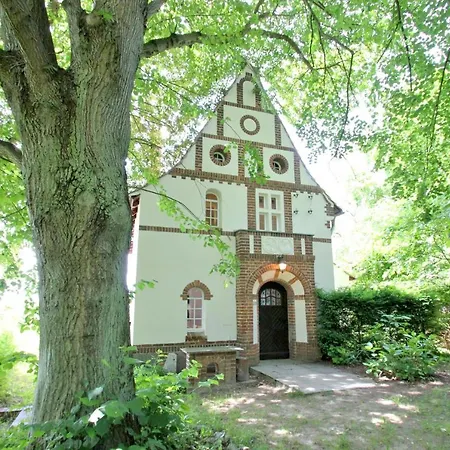 Casa de Férias Maerchenhafte In Idyllischer Lage Und Mit Meerblick - Hermine Altefähr