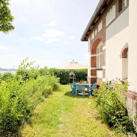 Maerchenhafte In Idyllischer Lage Und Mit Meerblick - Hermine Casa de Férias Altefähr